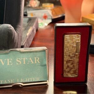 Five Star Gold Geometric Accent Decor